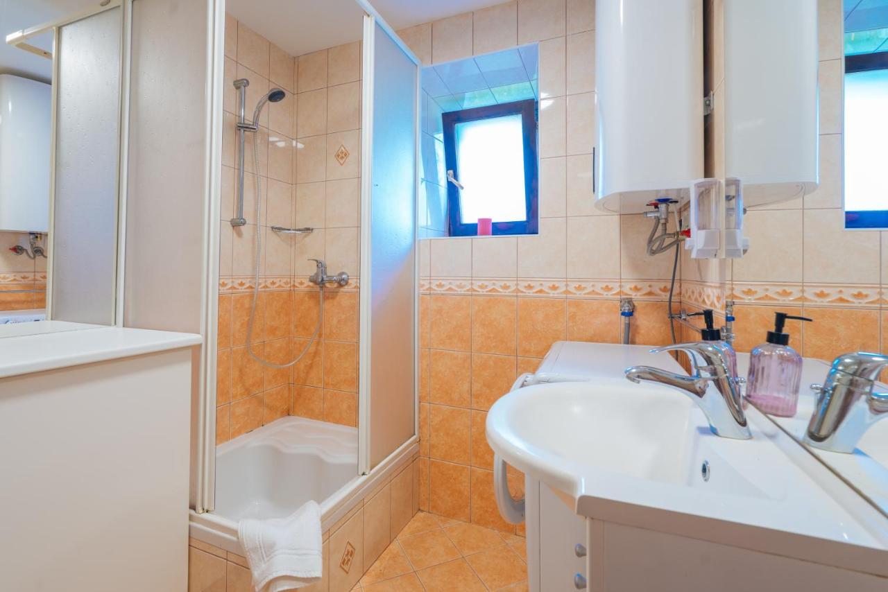 Stol Apartments Zirovnica Zewnętrze zdjęcie